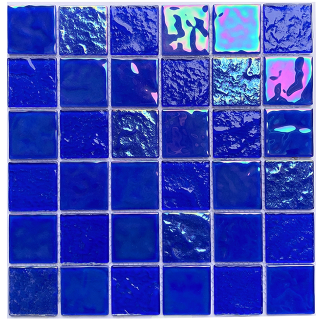 48 x 48 mm quadratisches blaues Glasmosaik mit schillerndem Effekt